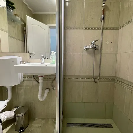 62 - Besplatan Gradski Parking - Apartment Novi Sad